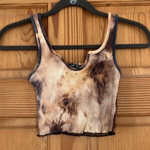 Tie-Dye crop tops